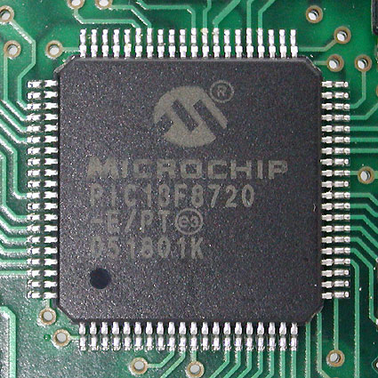 a pic 18f8720 microcontroller in an 80-pin TQFP packag